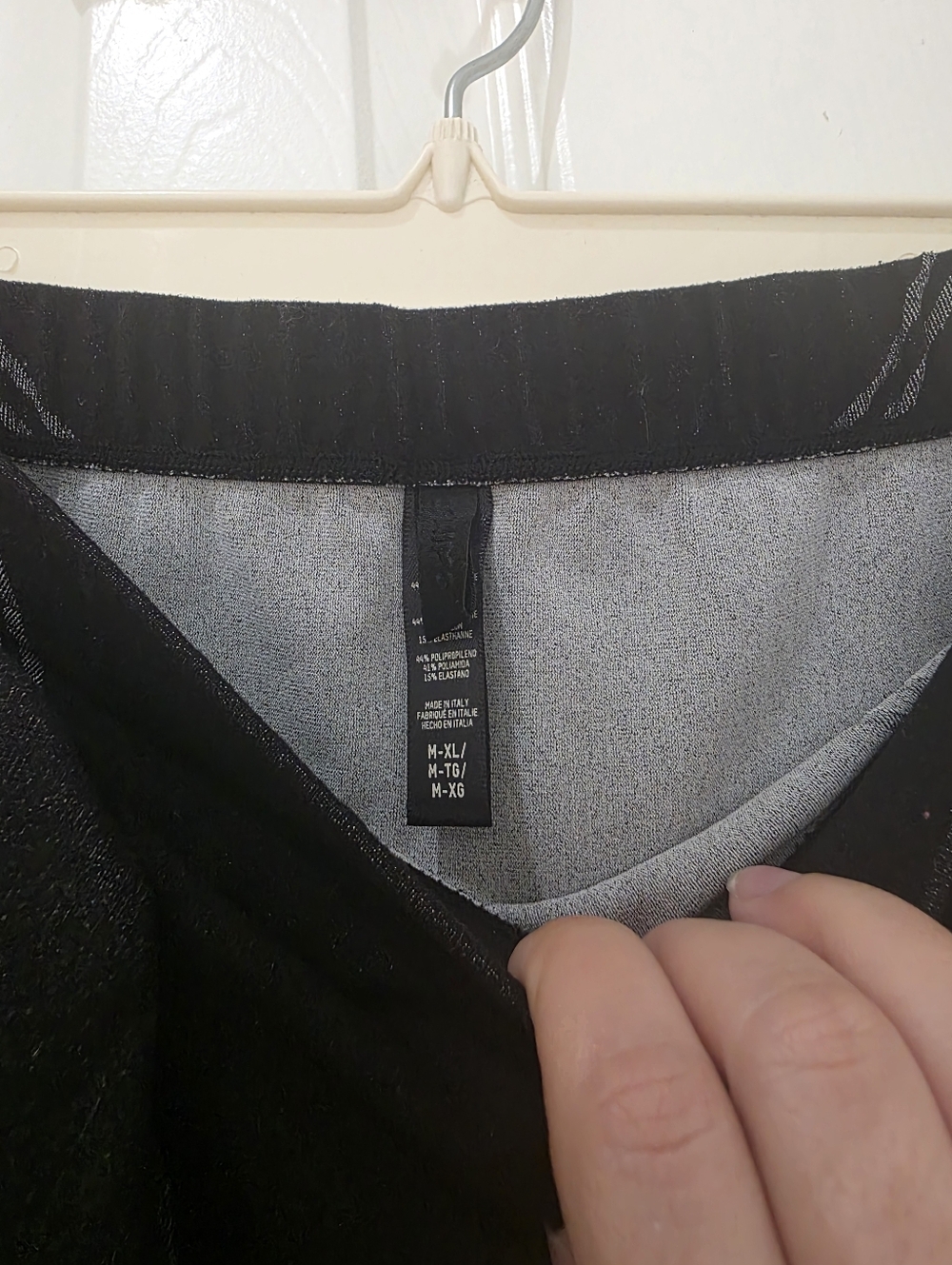 SKIMS First Layer Set With Bottoms And Top Both Size M-XL - Picture 10 of 11
